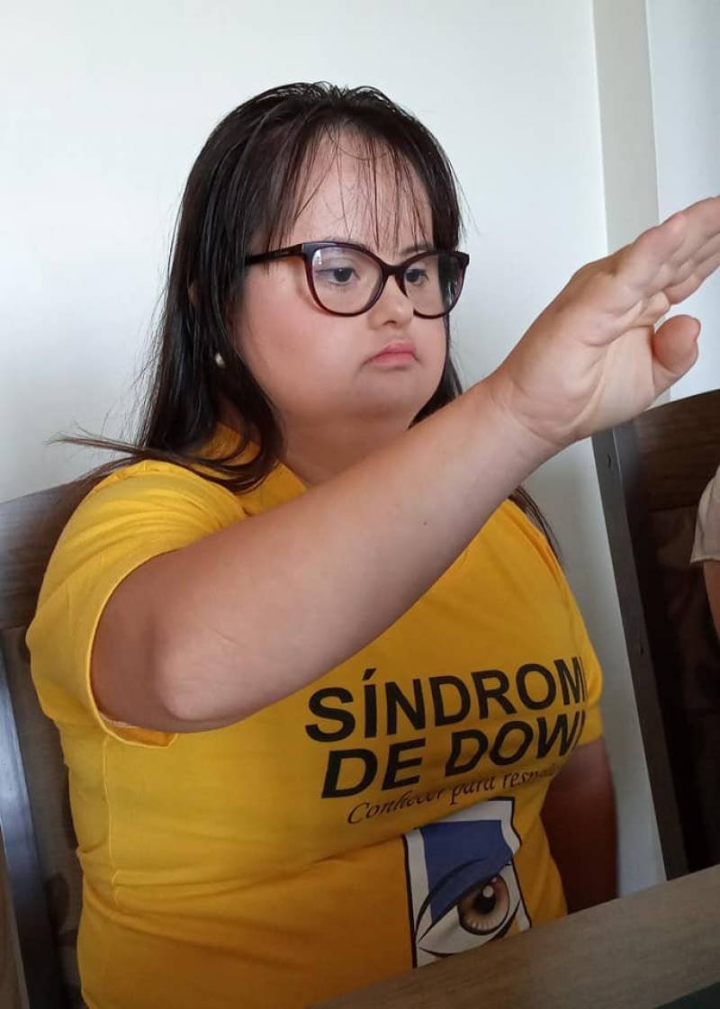 Luana Rolim toma posse e é a primeira vereadora com Down do Brasil